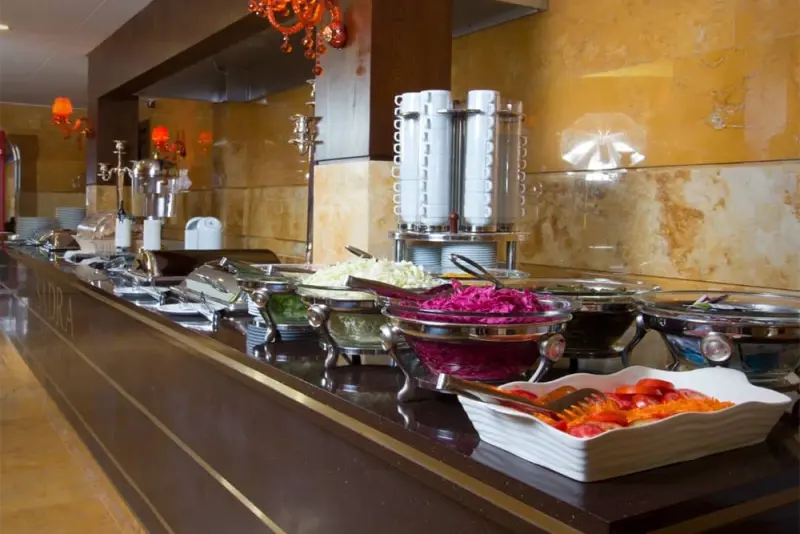 رستوران هتل صدرا مشهد